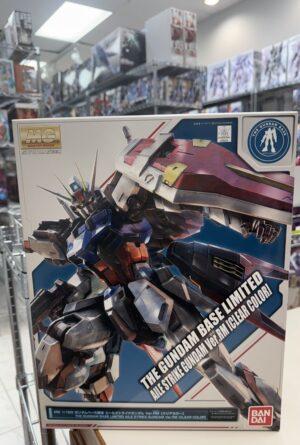 IMG_4789 4549660186267-MG The Gundam Base Limited Aile Strike Gundam Ver. RM Clear Color