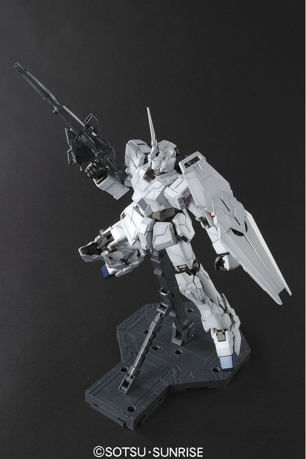 5061608-MG Unicorn Gundam (Special Edition)