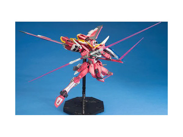 5063041-MG 1/100 Infinite Justice Gundam