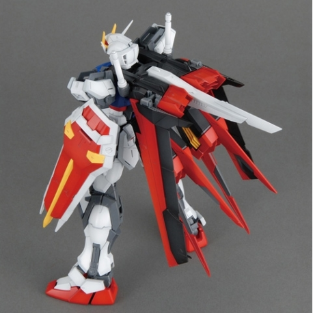 5061590-MG 1/100 Aile Strike Gundam Ver RM