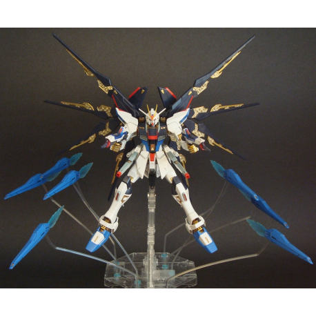5062903-MG 1/100 STRIKE FREEDOM GUNDAM FULL BURST MODE